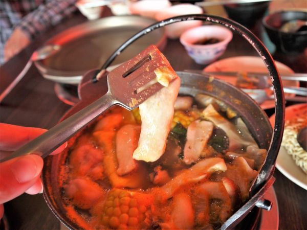 【台南市-麻豆區】蝦咪！一個人只要$299，就可以火鍋、烤肉吃到飽😲？！來『一鼎鍋』吃飯打卡，還加值贈送隱藏版主食喔＼(^o^)／