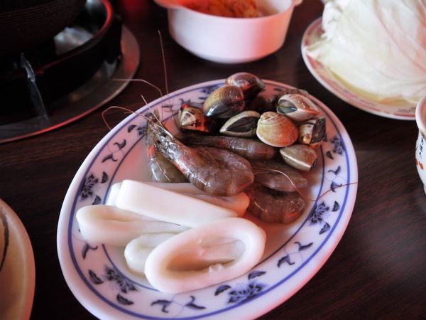 【台南市-麻豆區】蝦咪！一個人只要$299，就可以火鍋、烤肉吃到飽😲？！來『一鼎鍋』吃飯打卡，還加值贈送隱藏版主食喔＼(^o^)／