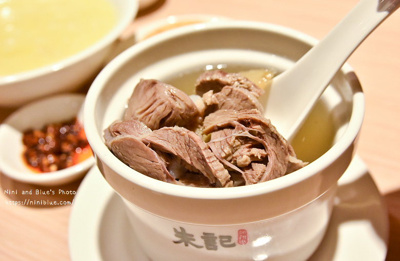 大遠百朱記餡餅東北料理麵食美食12