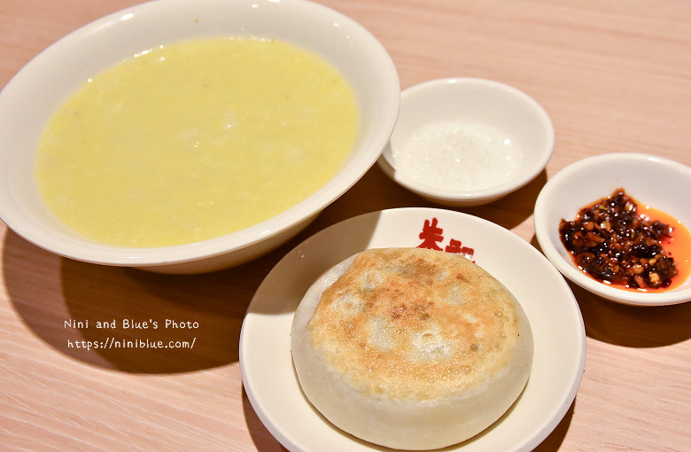 大遠百朱記餡餅東北料理麵食美食07