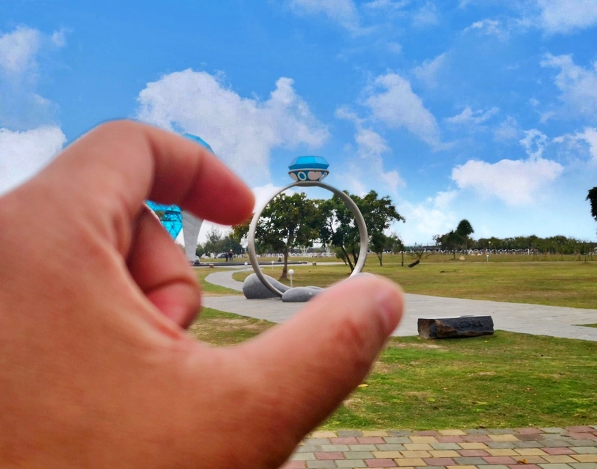 【嘉義景點】布袋景點｜高跟鞋教堂～唯美浪漫玻璃高跟鞋教堂，IG打卡必拍