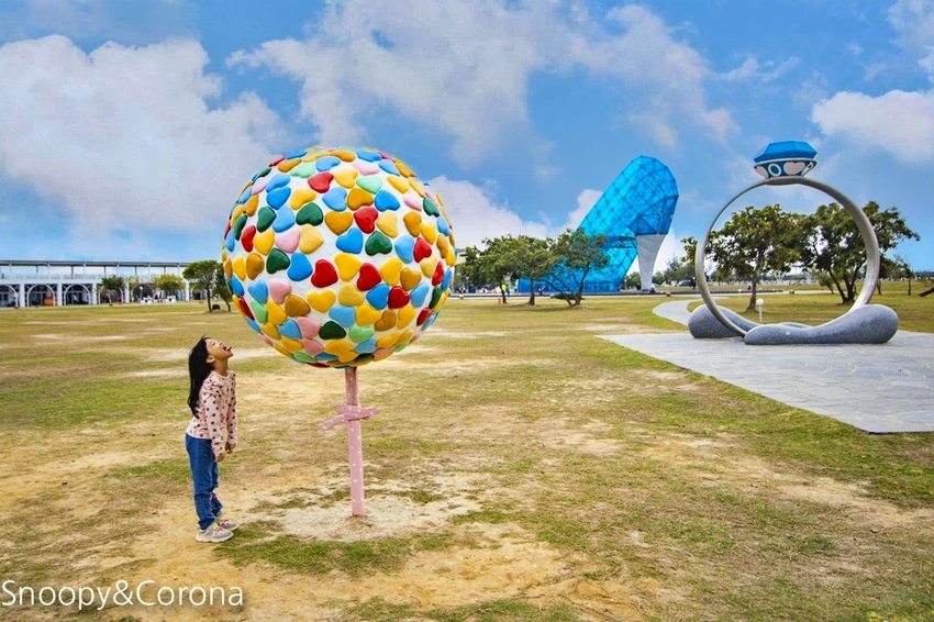 【嘉義景點】布袋景點｜高跟鞋教堂～唯美浪漫玻璃高跟鞋教堂，IG打卡必拍