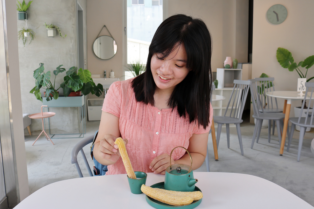 台南｜CHURRO & Sweet 吉拿棒版本杏仁油條．早午餐推薦 - 奇奇一起玩樂趣