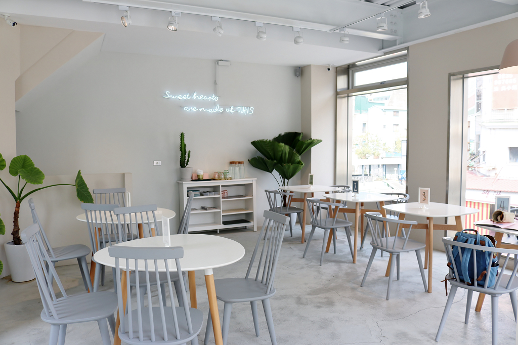 台南｜CHURRO & Sweet 吉拿棒版本杏仁油條．早午餐推薦 - 奇奇一起玩樂趣