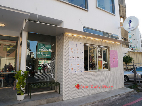 【台南美食】CHURRO & Sweet 草莓季必追!愛心仙女棒點燃你的粉紅少女心,季節限定飲品草莓美莓、浮誇系吉拿樹絕對必點