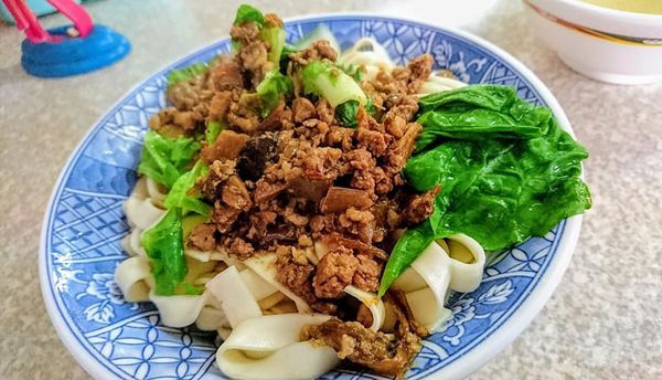 46804893_2151660471532297_614310512376676352_n