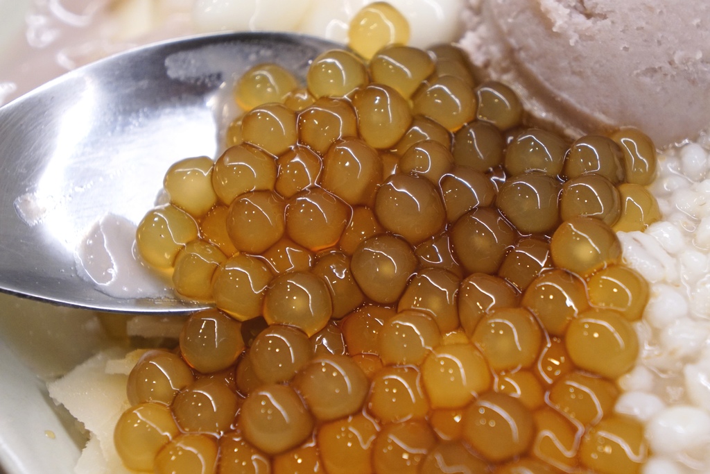 芋見泥綜合蔗片冰 芋見泥綜合蔗片冰