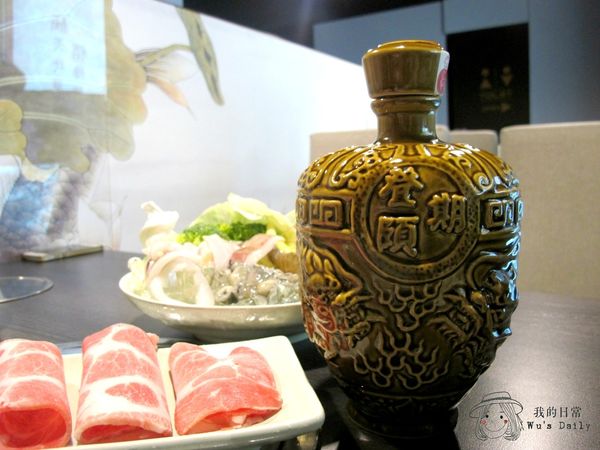 極膳-頂級草本鍋:├吃喝┤極膳-頂級草本鍋-帝王般的草本鍋