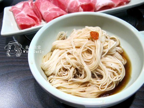 極膳-頂級草本鍋:├吃喝┤極膳-頂級草本鍋-帝王般的草本鍋