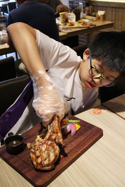 1061001-野牛牛排-42