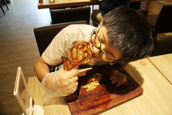 1061001-野牛牛排-44