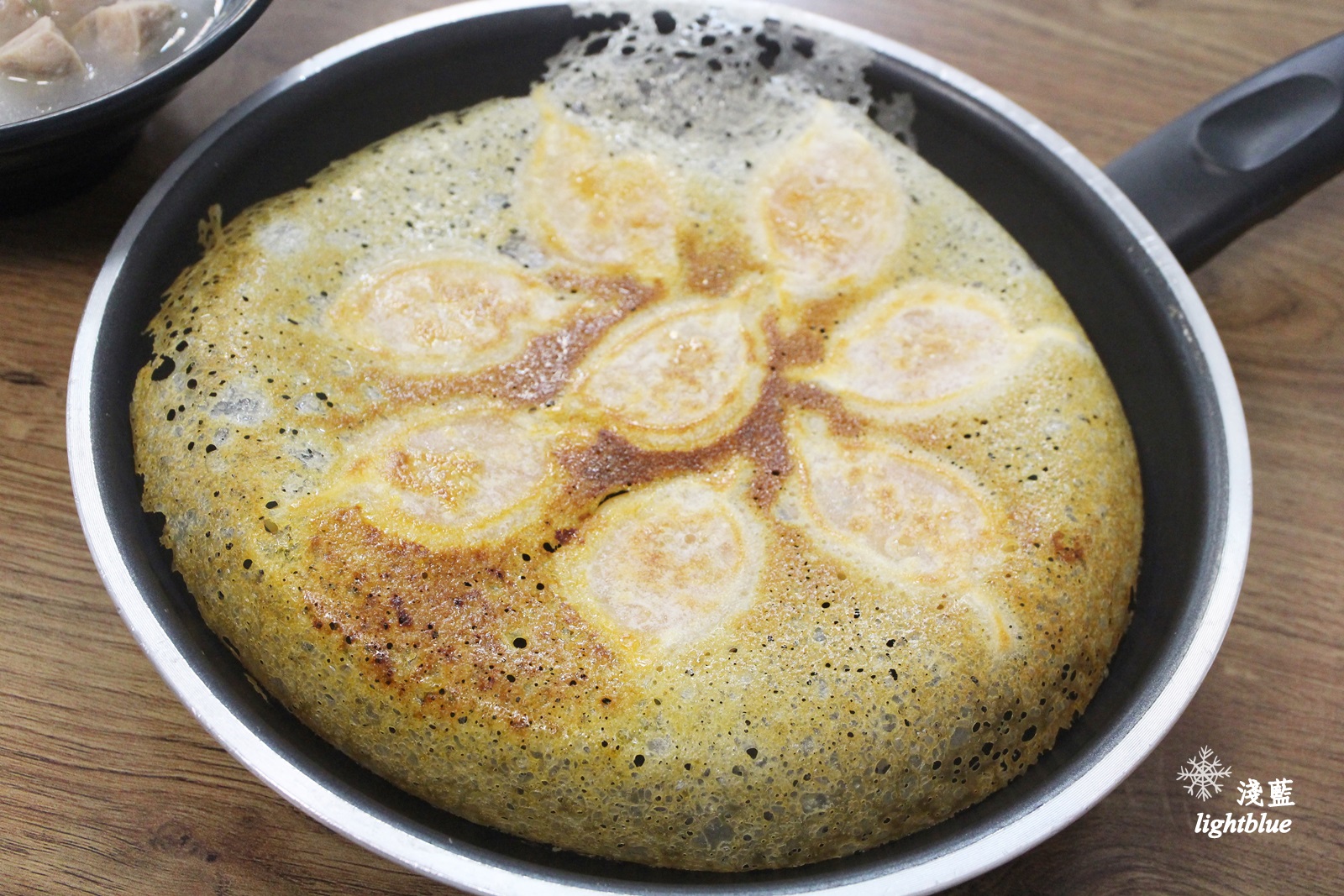 [ 南京三民站美食 ] 淺藍 × 大高冰花煎餃～爽脆冰花讓人意猶未竟
