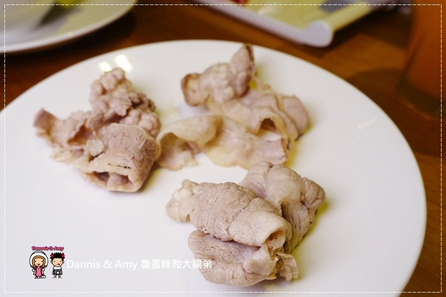 20170325《竹北美食》大釧鍋物-竹北店。法國藍龍蝦。黃金蟹現撈現煮有夠青A活海鮮火鍋︱光明一路上餐廳（影片） (35).jpg