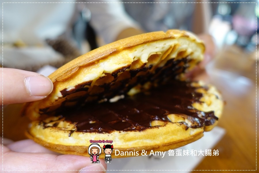 20170404《新竹新豐下午茶》小木屋鬆餅-新豐新興店。甜口味、鹹口味鬆餅你愛那一樣?︱新開幕優惠分享。茶自點旁邊 (貪吃影片) (24).jpg