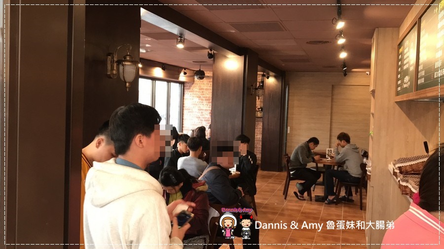 20170404《新竹新豐下午茶》小木屋鬆餅-新豐新興店。甜口味、鹹口味鬆餅你愛那一樣?︱新開幕優惠分享。茶自點旁邊 (貪吃影片) (16).JPG