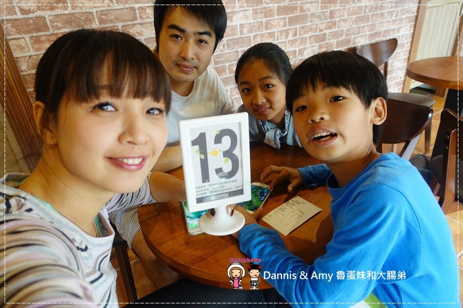 20170404《新竹新豐下午茶》小木屋鬆餅-新豐新興店。甜口味、鹹口味鬆餅你愛那一樣?︱新開幕優惠分享。茶自點旁邊 (貪吃影片) (32).jpg