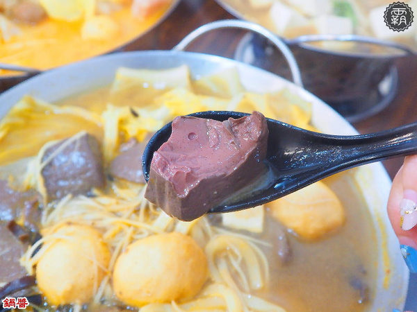 鍋醬平價小火鍋:鍋醬平價小火鍋,潭子火鍋,韓式Double起司鍋配料多多~