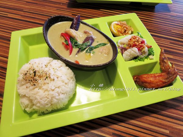 泰上廚:泰上廚 / 泰式個人套餐嘟嘟好~~ 泰上廚:泰上廚 / 泰式個人套餐嘟嘟好~~