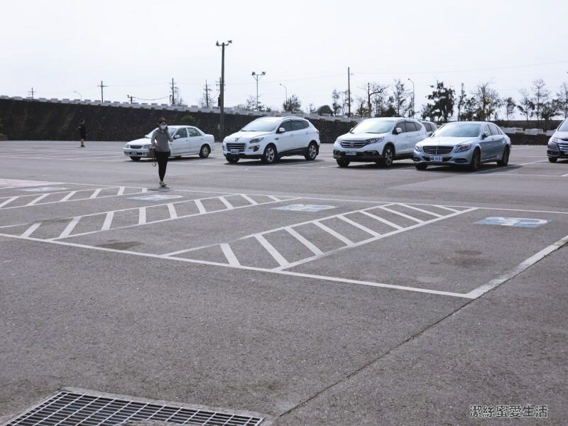 七股鹽山-台南七股/攀爬大鹽山!巨大造景藝術及遊樂設施 - 潔絲蜜愛生活