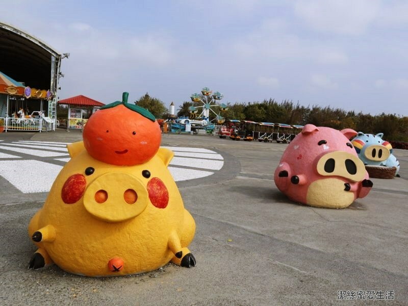 七股鹽山-台南七股/攀爬大鹽山!巨大造景藝術及遊樂設施 - 潔絲蜜愛生活