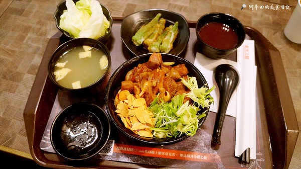 開丼 燒肉vs丼飯(台中新光店)：【台中西屯區】地表最強燒肉：開丼-燒肉vs丼飯-台中新光店-愛評口碑券第六彈