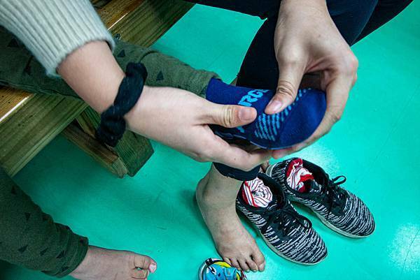 【台中景點】Air-Gene空氣基因-小孩放電最佳選擇!一玩停不下來的彈跳床育樂中心,還有攀岩、彈跳籃球、彈跳躲避球、冬令營等多項活動