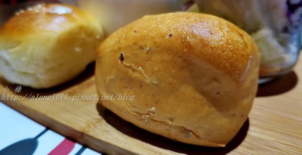 秘燒MEAT SHOW時尚岩燒牛排：秘燒MEAT SHOW時尚岩燒牛排