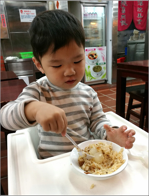 鬍鬚張魯肉飯 (15).jpg