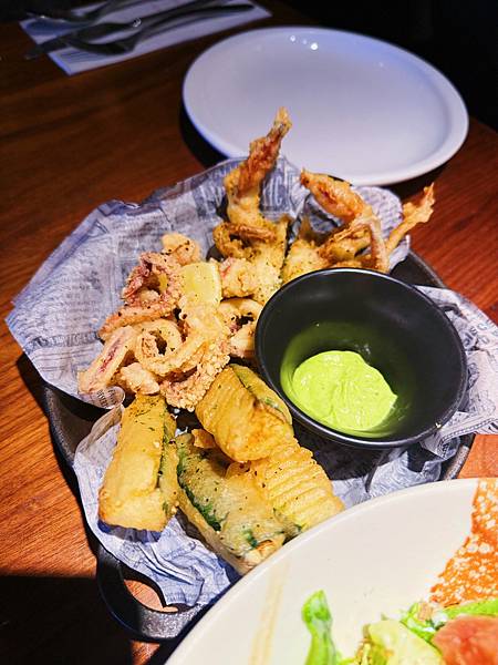 [台北西式]松山區南京復興站「 Rosmarino Spec