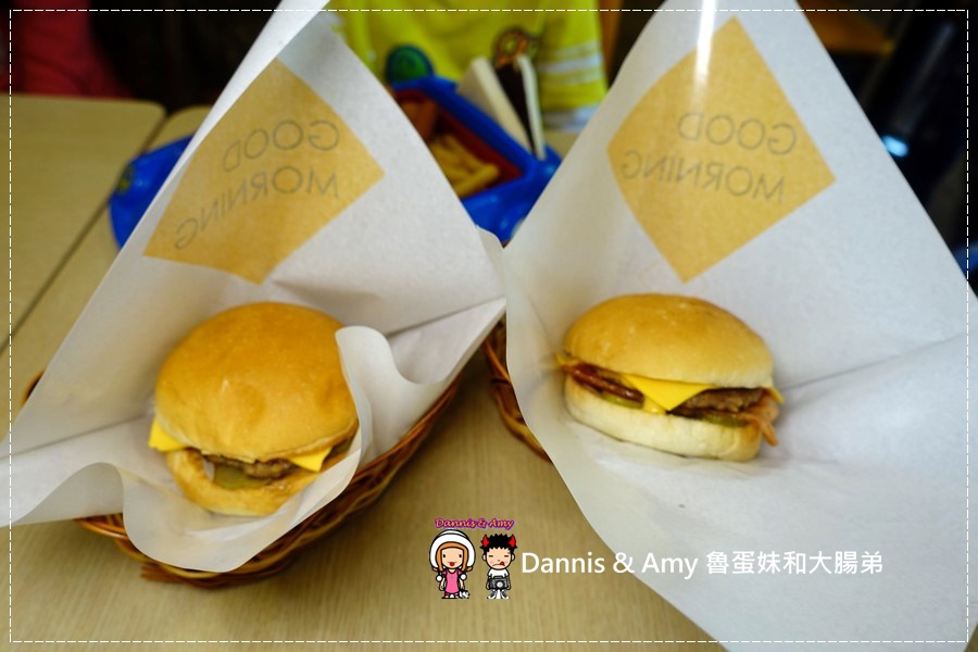 20170325《新竹早餐店》早安美芝城-新竹活力湳雅店x牛肉漢堡新品上市嘗鮮︱湳雅大潤發附近（影片） (15).jpg