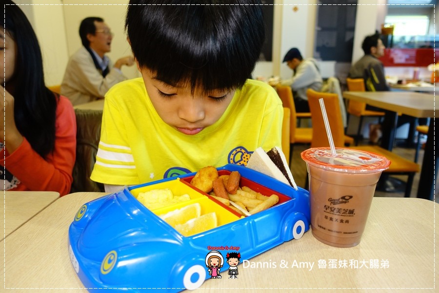 20170325《新竹早餐店》早安美芝城-新竹活力湳雅店x牛肉漢堡新品上市嘗鮮︱湳雅大潤發附近（影片） (18).jpg