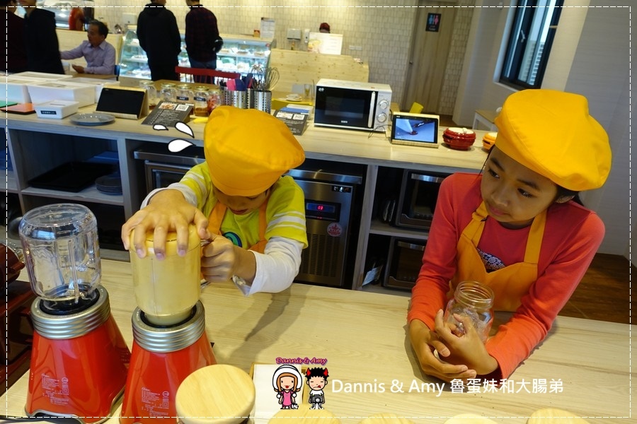 20170403《新竹竹北美食》亞尼克竹北店41~48試營運‧49開幕。團購美食亞尼克生乳捲。親子甜點DIY︱ 開幕優惠每月優惠分享。內用外帶皆可 （現場影片） (25).jpg