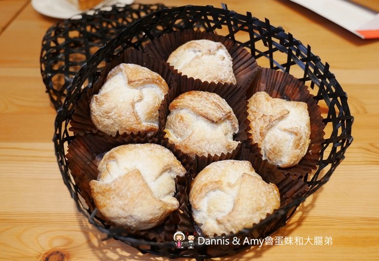 《新竹美食》亞尼克菓子工房-新竹竹北店。親子DIY。新竹限定口味生乳捲。新品分享隨享卡優惠︱ 影片 《新竹美食》亞尼克菓子工房-新竹竹北店。親子DIY。新竹限定口味生乳捲。新品分享隨享卡優惠︱ 影片