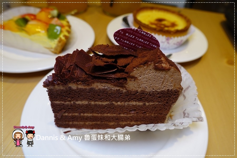 20170403《新竹竹北美食》亞尼克竹北店41~48試營運‧49開幕。團購美食亞尼克生乳捲。親子甜點DIY︱ 開幕優惠每月優惠分享。內用外帶皆可 （現場影片） (19).jpg