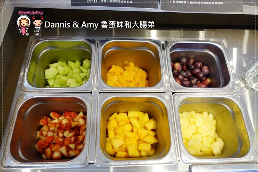 20170403《新竹竹北美食》亞尼克竹北店41~48試營運‧49開幕。團購美食亞尼克生乳捲。親子甜點DIY︱ 開幕優惠每月優惠分享。內用外帶皆可 （現場影片） (28).jpg