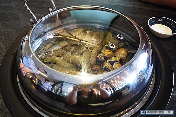 台北中山【漉海鮮蒸氣鍋松江店】原汁原味海鮮蒸氣料理。捷運松江南京美食