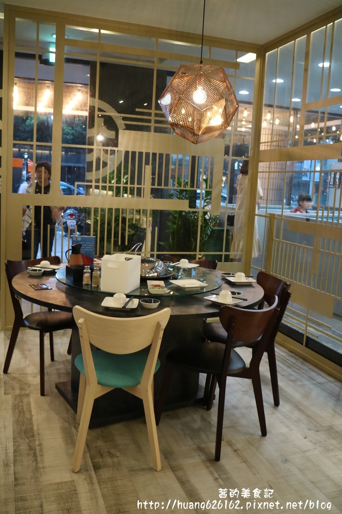 IMG_0370.JPG IMG_0370.JPG