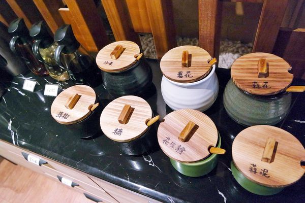 2017-04-30-08-11-39-01-01