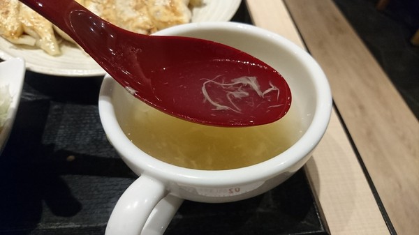 餃子の王將-台灣一號店:高雄漢神巨蛋~餃子の 王將~台灣1號日本直營店~引以為豪的日式煎餃~攻佔你我的味蕾~