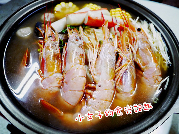 我家帶皮羊肉爐:☞【高雄 鳳山】我家帶皮羊肉海鮮燒烤~天使紅蝦火鍋套餐,只要$999元!!除了火鍋外,還有六道菜~~ 我家帶皮羊肉爐:☞【高雄 鳳山】我家帶皮羊肉海鮮燒烤~天使紅蝦火鍋套餐,只要$999元!!除了火鍋外,還有六道菜~~