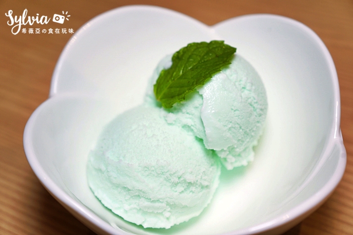 【新北板橋區】伊勢路-勝勢日式豬排(板橋大遠百店)。日本人氣豬排店新推出伊勢龍蝦、厚切牛舌、究好豬