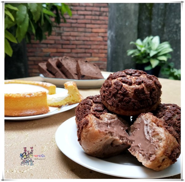 桃園美食,全聯,全聯甜點,Hershey’s巧克力,巧克力甜點,巧克力燒,草莓蛋糕,草莓季