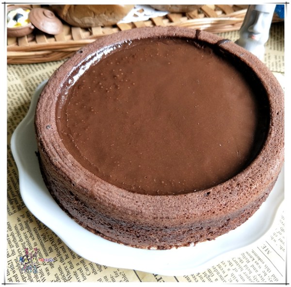 桃園美食,全聯,全聯甜點,Hershey’s巧克力,巧克力甜點,巧克力燒,草莓蛋糕,草莓季