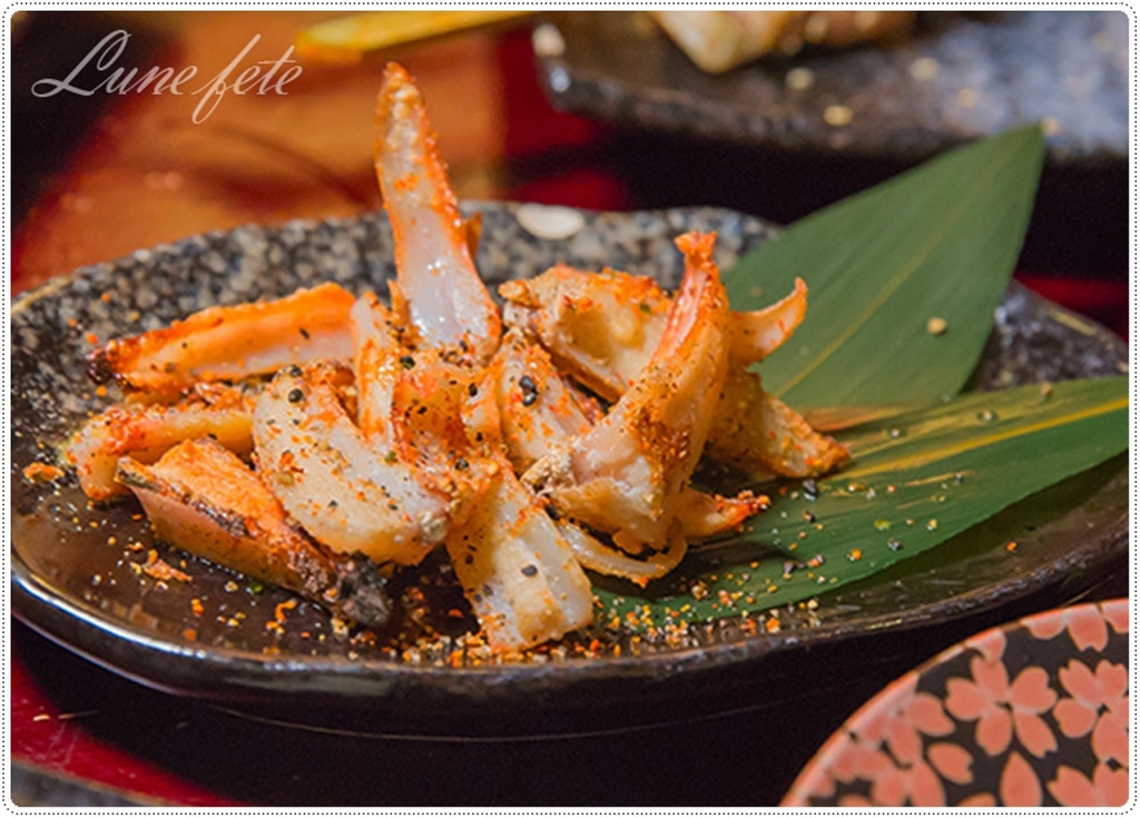 1469422870-2961596910 1469422870-2961596910