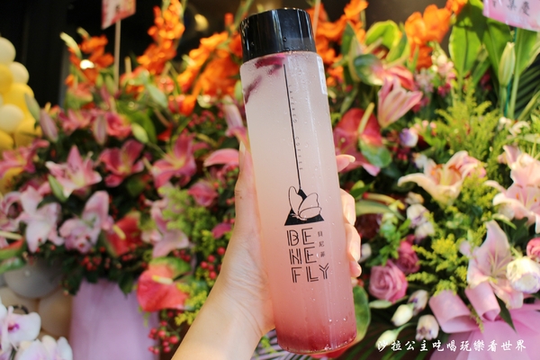 貝尼菲:士林夜市/IG打卡新熱點『貝尼菲 Benefly』夏季最佳飲品/漸層咖啡/捷運劍潭站