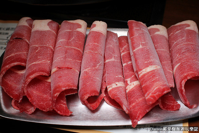 『台北捷運忠孝復興站美食』兩餐韓國年糕火鍋吃到飽(忠孝店)★吃到飽只要299平日四人同行一人免費吃到飽CP值破錶