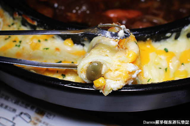 『台北捷運忠孝復興站美食』兩餐韓國年糕火鍋吃到飽(忠孝店)★吃到飽只要299平日四人同行一人免費吃到飽CP值破錶