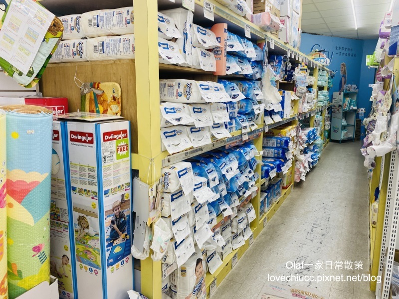 【親子育兒】台中太平『嬰兒寶婦嬰用品專賣店』附免費停車場 可試騎腳踏車 一次購足嬰兒小孩用品、食品 台中哺育用品 平價嬰兒用品
