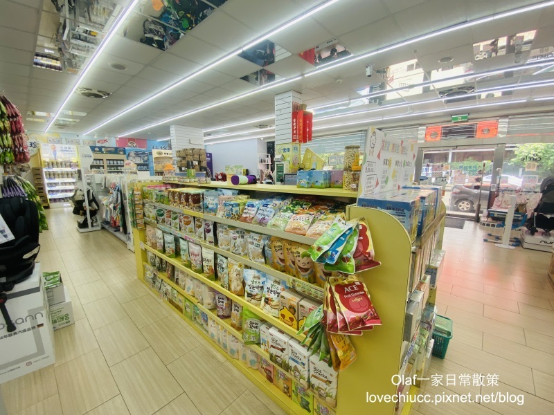 【親子育兒】台中太平『嬰兒寶婦嬰用品專賣店』附免費停車場 可試騎腳踏車 一次購足嬰兒小孩用品、食品 台中哺育用品 平價嬰兒用品
