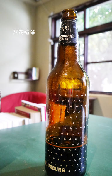 樓梯好陡:【老屋咖啡館│捷運民權西路站】台北也有老屋咖啡館『樓梯好陡』|咖啡|輕食|好物|網路|共同工作室|藝文|場地租借|